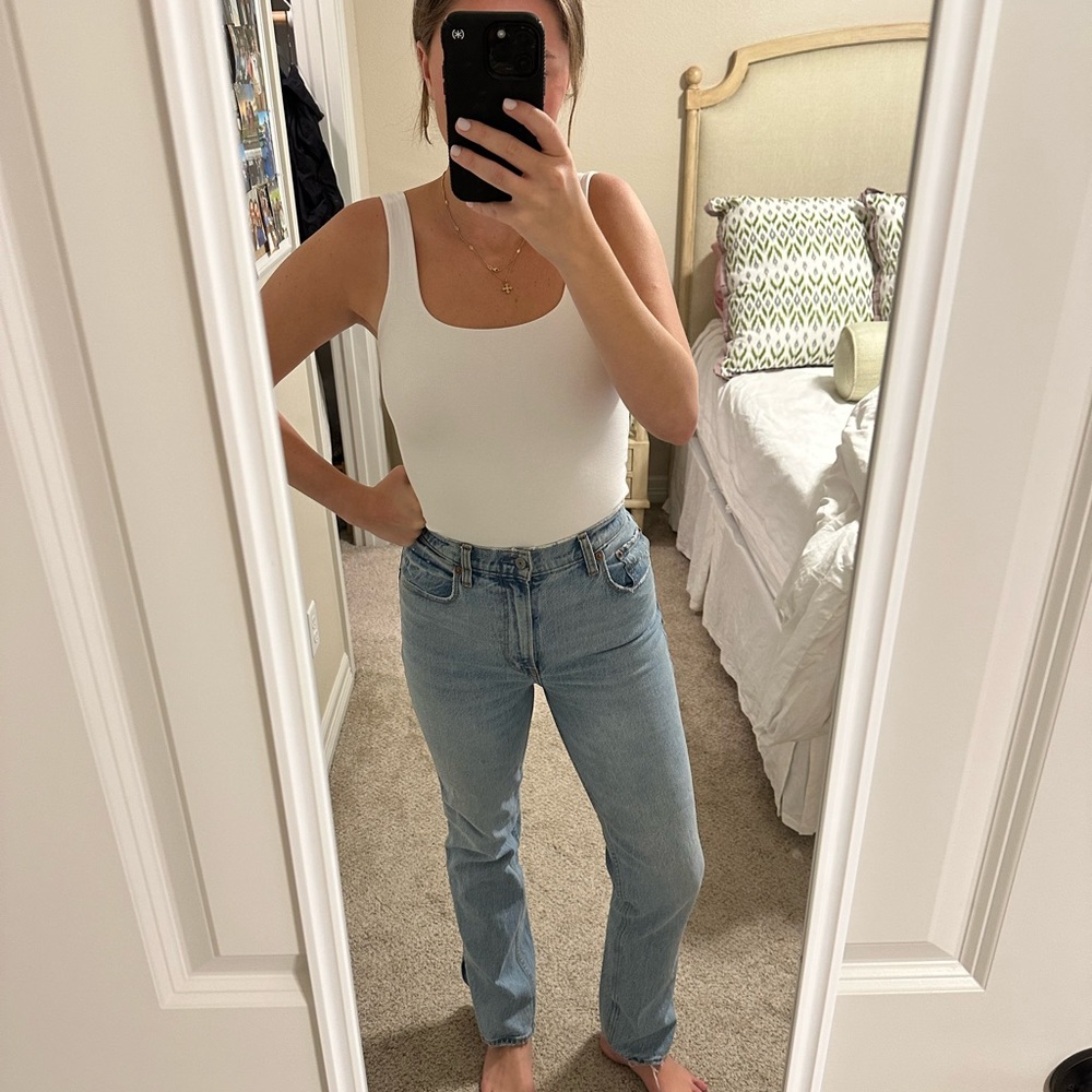 Abercrombie Ultra High Rise 90s Straight jeans